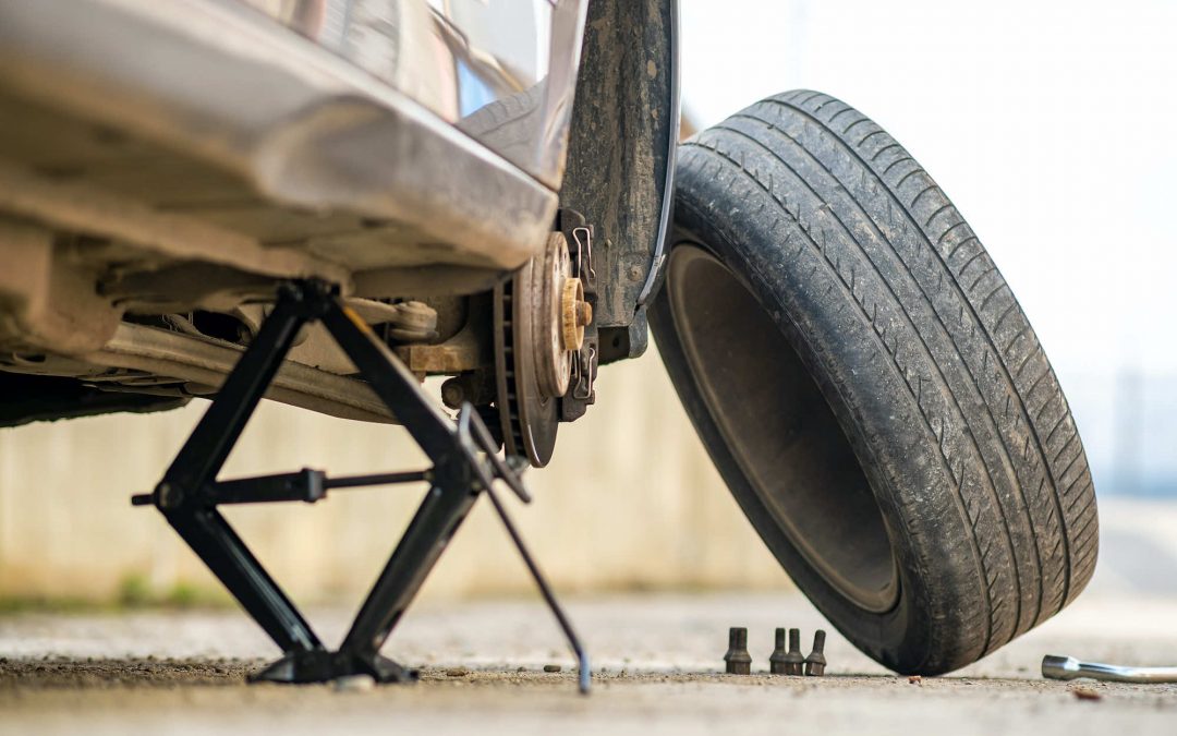 Flat Tire in Winter? Here’s What Ottawa Drivers Need to Know