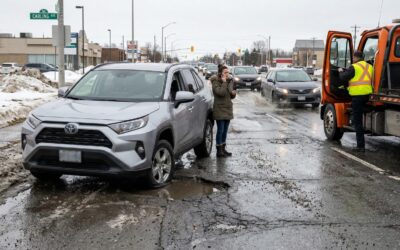 Ottawa Pothole Season 2026: Tire Damage & When To Call A Tow (2026)
